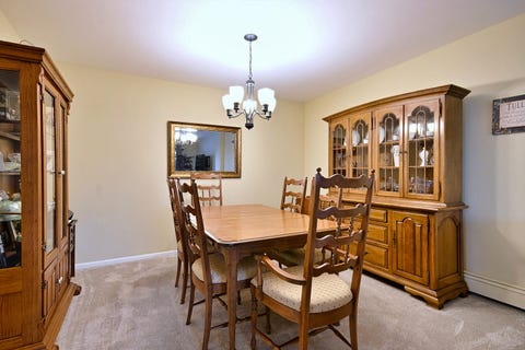 Tiny photo for 1321 S Finley Road #422, Lombard, IL 60148 (MLS # 12718939)