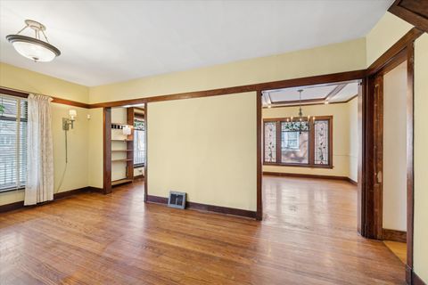 Tiny photo for 4149 N Laramie Avenue, Chicago, IL 60641 (MLS # 12564339)