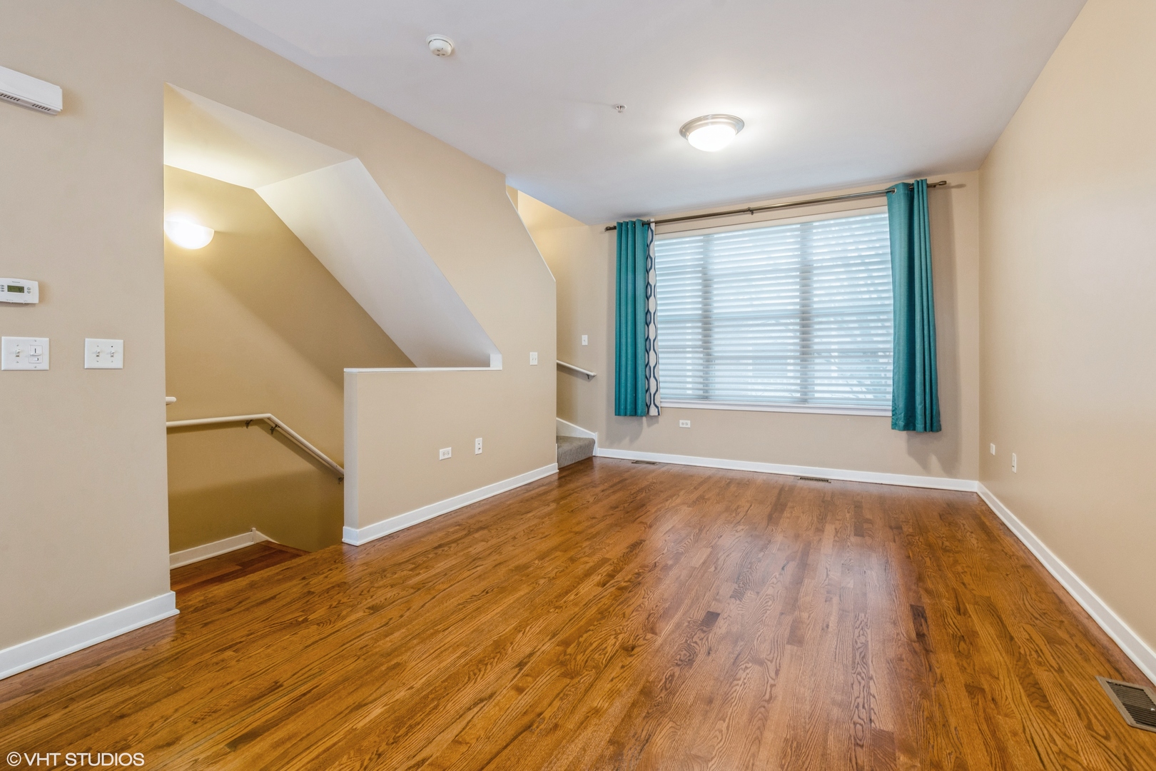 1240 W Monroe Street 7