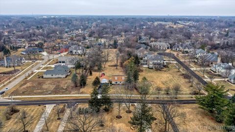 A home in Glen Ellyn
