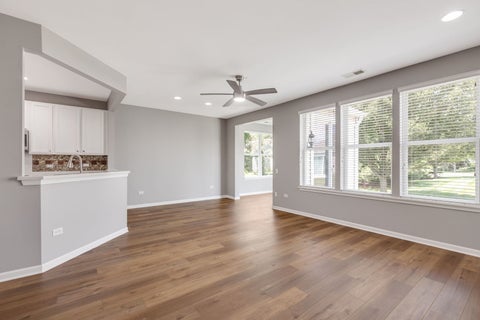 Tiny photo for 3364 Comstock Court, Mundelein, IL 60060 (MLS # 12725294)