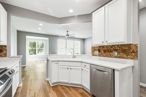 Tiny photo for 3364 Comstock Court, Mundelein, IL 60060 (MLS # 12725294)
