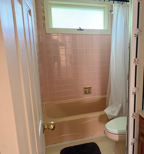 Tiny photo for 5 Mohawk Court, Buffalo Grove, IL 60089 (MLS # 12656614)