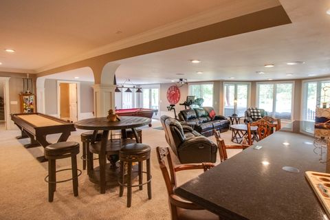 Tiny photo for 36 E Lexington Circle, Yorkville, IL 60560 (MLS # 12475797)