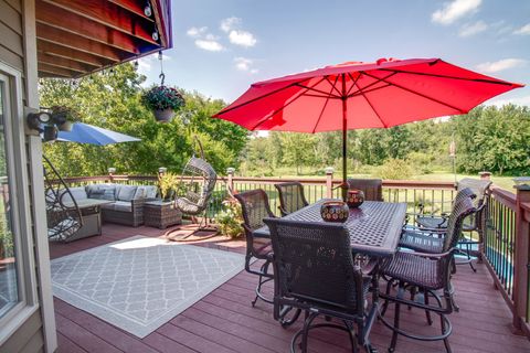 Tiny photo for 36 E Lexington Circle, Yorkville, IL 60560 (MLS # 12475797)