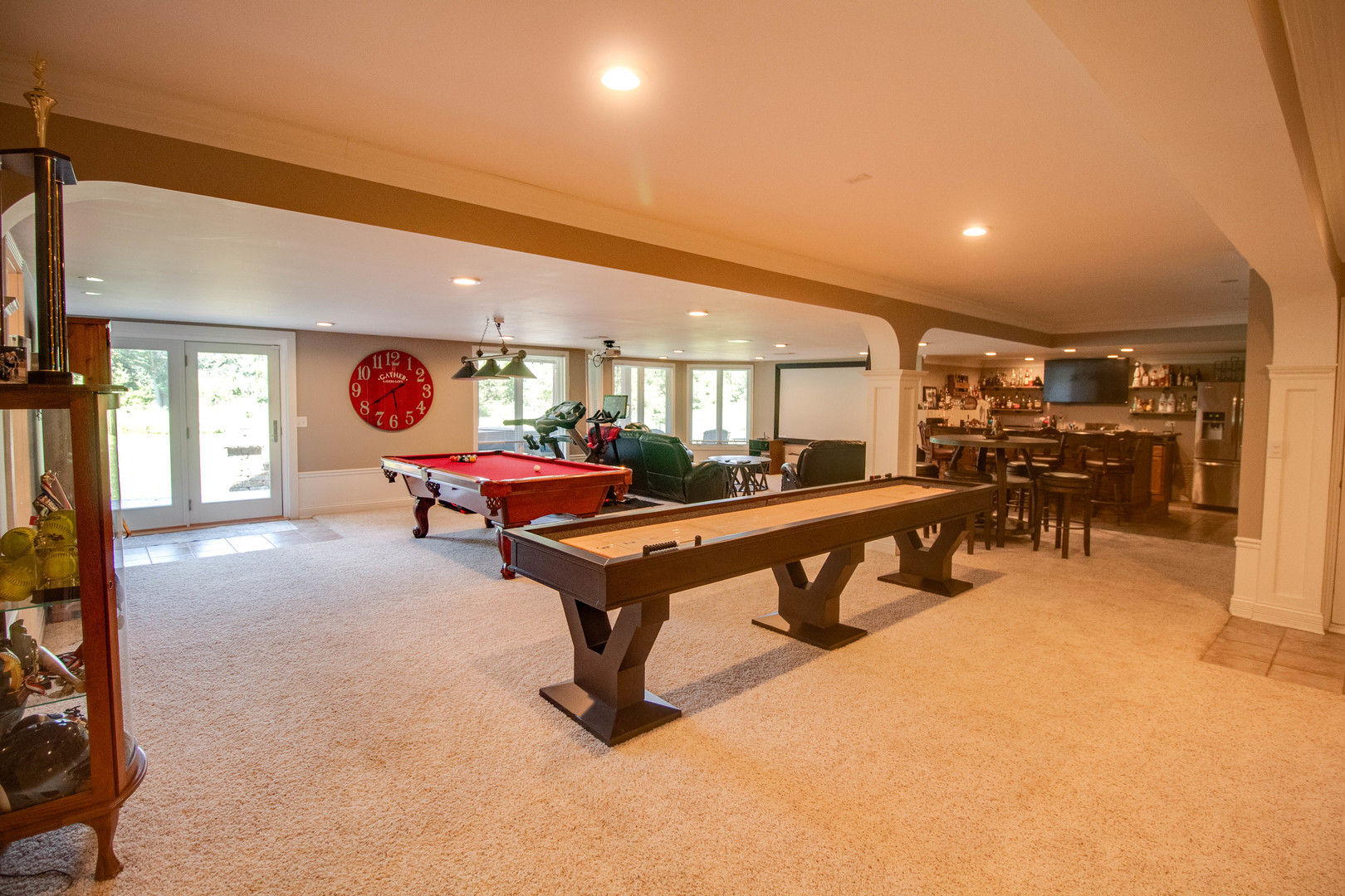 Yorkville, Illinois 60560, United States, 5 Bedrooms Bedrooms, ,4 BathroomsBathrooms,Residential,Contingent,216373