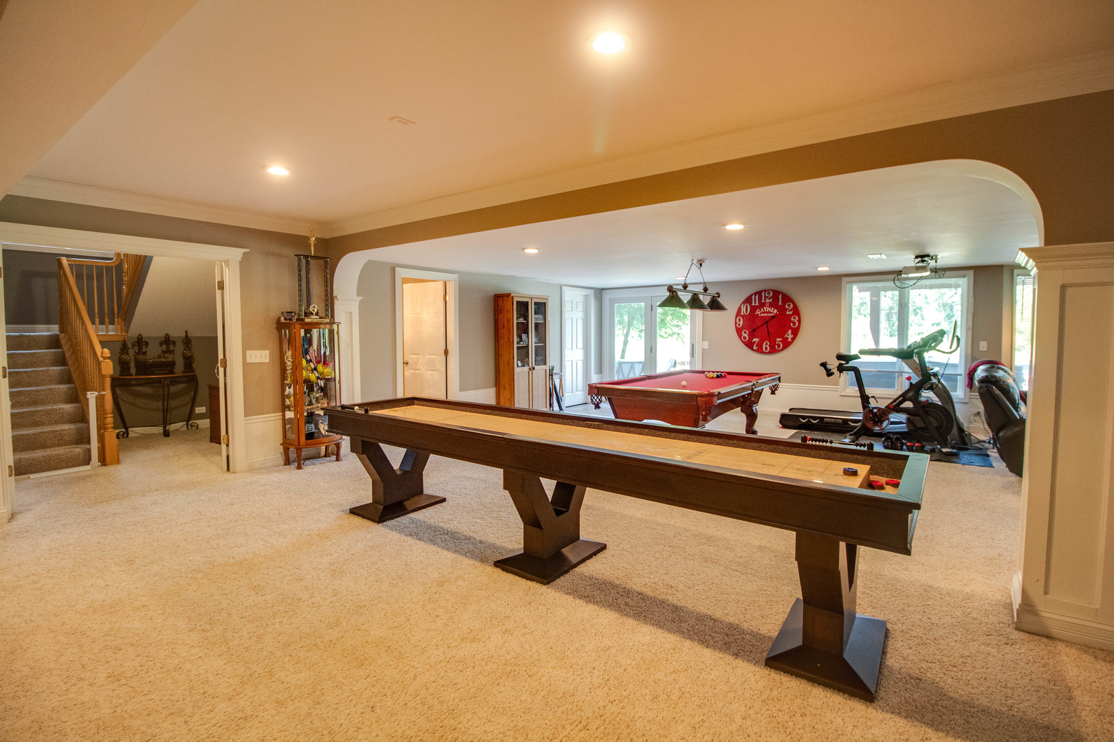 Yorkville, Illinois 60560, United States, 5 Bedrooms Bedrooms, ,4 BathroomsBathrooms,Residential,Contingent,216373