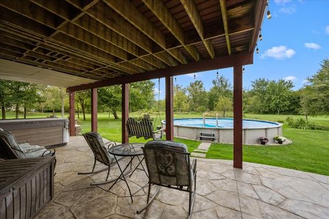 Tiny photo for 36 E Lexington Circle, Yorkville, IL 60560 (MLS # 12475797)