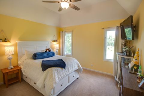 Tiny photo for 36 E Lexington Circle, Yorkville, IL 60560 (MLS # 12475797)