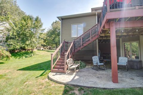 Tiny photo for 36 E Lexington Circle, Yorkville, IL 60560 (MLS # 12475797)