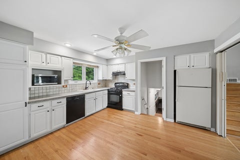 Tiny photo for 17W320 Scheel Drive, Willowbrook, IL 60527 (MLS # 12718357)