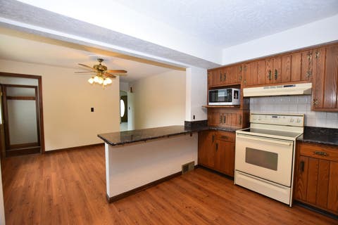 Tiny photo for 634 N Meadow Street, Geneseo, IL 61254 (MLS # 12726736)