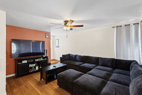 Tiny photo for 11035 S Avenue E Ave, Chicago, IL 60617 (MLS # 12659124)