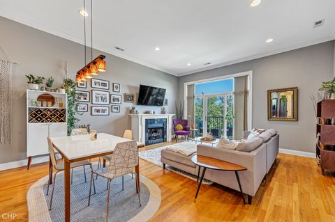 Tiny photo for 2934 W Montrose Avenue #303, Chicago, IL 60618 (MLS # 12631666)