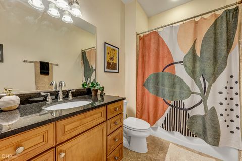 Tiny photo for 2934 W Montrose Avenue #303, Chicago, IL 60618 (MLS # 12631666)