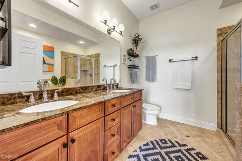 Tiny photo for 2934 W Montrose Avenue #303, Chicago, IL 60618 (MLS # 12631666)