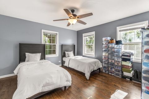 Tiny photo for 40233 N Lakeview Avenue, Antioch, IL 60002 (MLS # 12689039)