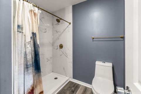 Tiny photo for 40233 N Lakeview Avenue, Antioch, IL 60002 (MLS # 12689039)