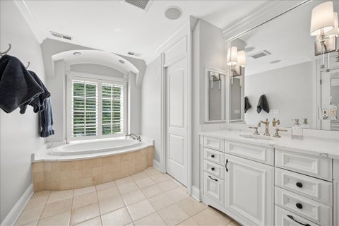 Tiny photo for 566 Willow Road, Winnetka, IL 60093 (MLS # 12712818)