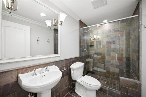 Tiny photo for 566 Willow Road, Winnetka, IL 60093 (MLS # 12712818)