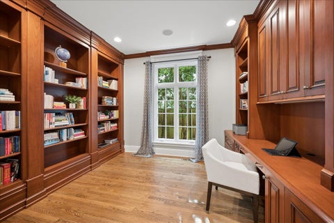 Tiny photo for 566 Willow Road, Winnetka, IL 60093 (MLS # 12712818)