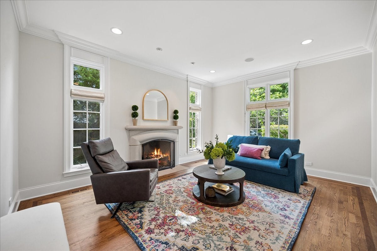 566 Willow Road
