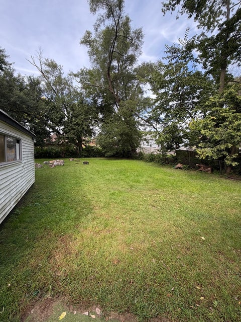 Tiny photo for 2015 CHESTNUT Street, Rockford, IL 61102 (MLS # 12770769)