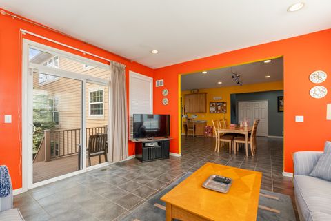 Tiny photo for 809 Magnuson Court, Barrington, IL 60010 (MLS # 12482606)