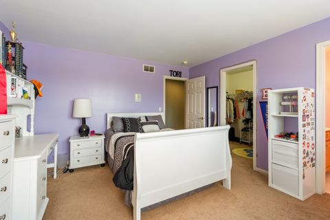 Tiny photo for 809 Magnuson Court, Barrington, IL 60010 (MLS # 12482606)