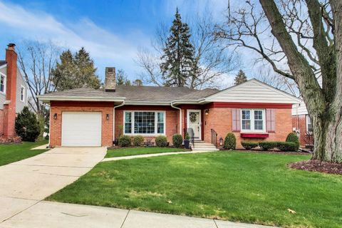 511 S Hi Lusi Avenue, Mount Prospect, IL 60056 - #: 12612797