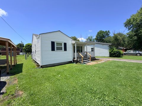 Tiny photo for 1607 Ferry Street, Metropolis, IL 62960 (MLS # 12676566)