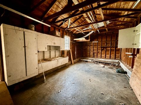 Tiny photo for 1607 Ferry Street, Metropolis, IL 62960 (MLS # 12676566)