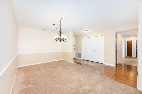 Tiny photo for 127 Acacia Circle #304, Indian Head Park, IL 60525 (MLS # 12507523)