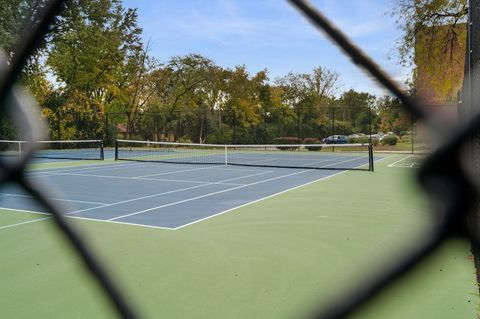 Tiny photo for 127 Acacia Circle #304, Indian Head Park, IL 60525 (MLS # 12507523)