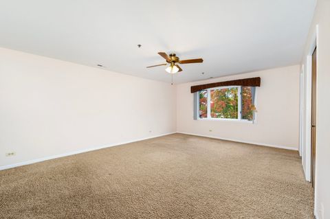 Tiny photo for 127 Acacia Circle #304, Indian Head Park, IL 60525 (MLS # 12507523)