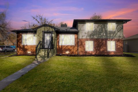 Photo of 3336 178th Street, Lansing, IL 60438 (MLS # 12517484)