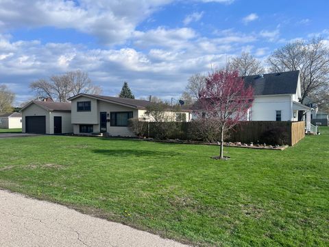 301 3rd Avenue Marengo IL 60152