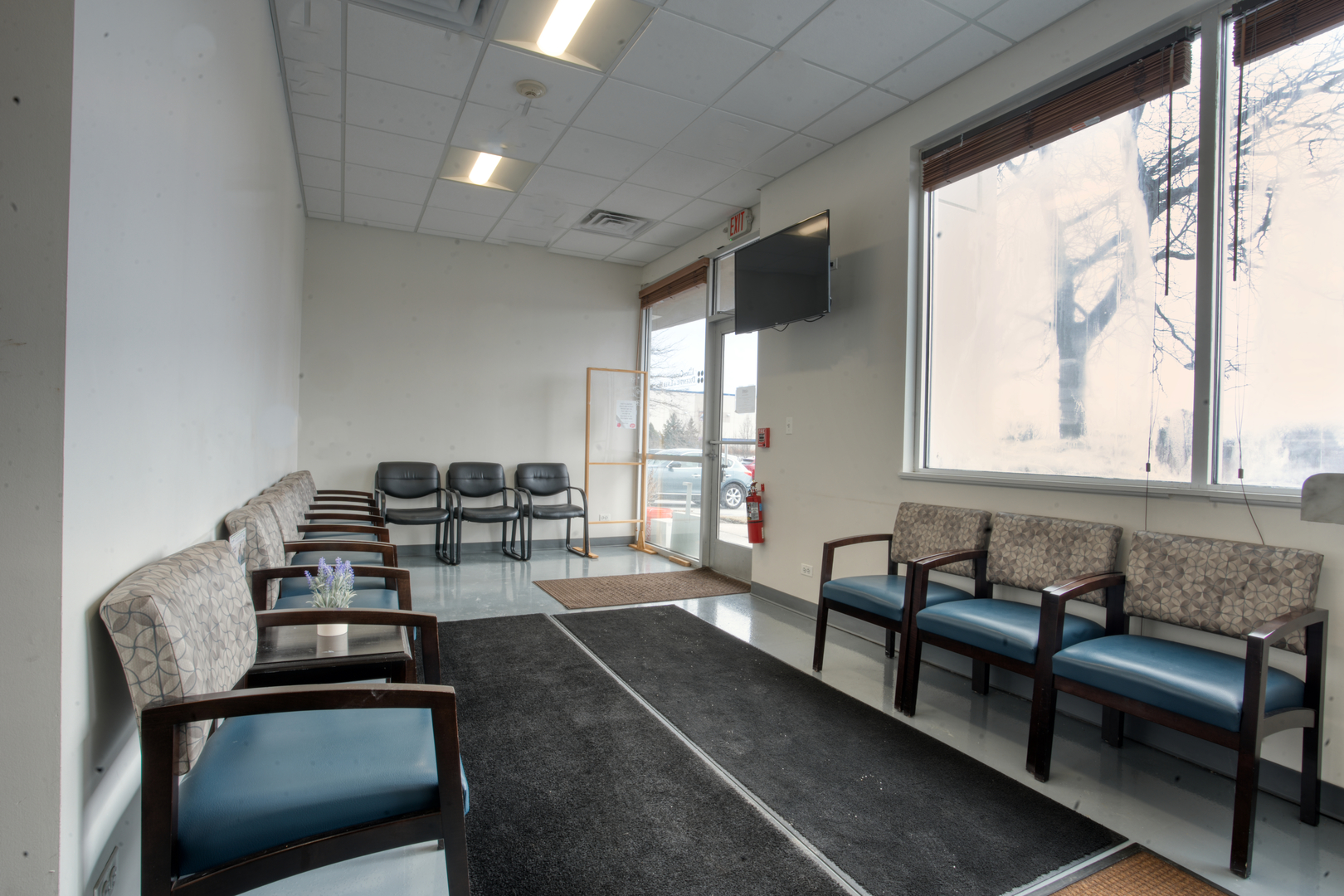 22285 N Pepper Road 307-309