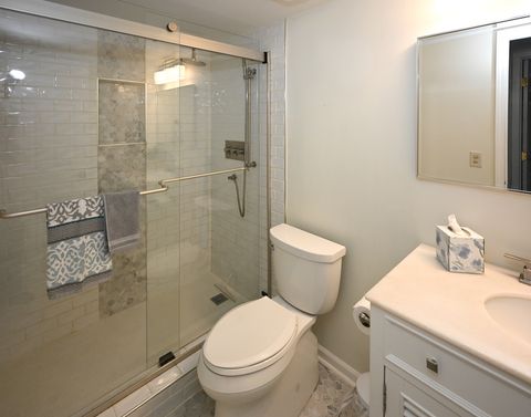 Tiny photo for 274 Greensboro Court #5, Elk Grove Village, IL 60007 (MLS # 12617846)