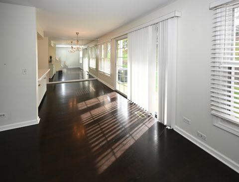 Tiny photo for 274 Greensboro Court #5, Elk Grove Village, IL 60007 (MLS # 12617846)