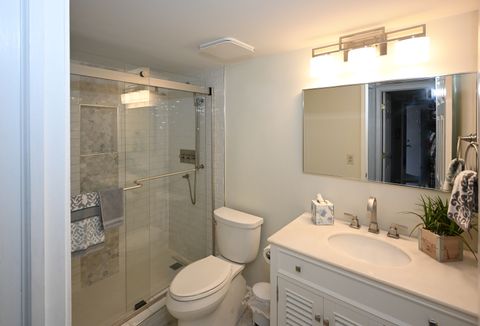 Tiny photo for 274 Greensboro Court #5, Elk Grove Village, IL 60007 (MLS # 12617846)