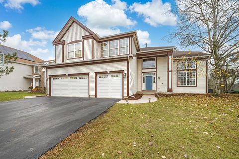 Photo of 601 Lake Cornish Way, Algonquin, IL 60102 (MLS # 12522822)