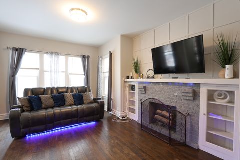 Tiny photo for 1426 Gunderson Avenue, Berwyn, IL 60402 (MLS # 12577963)