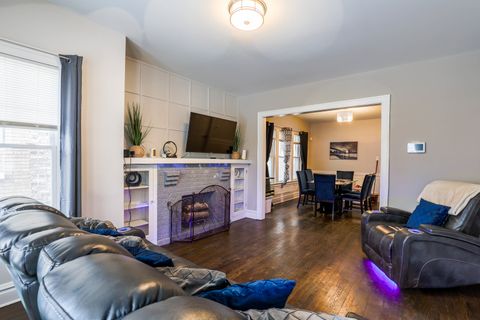 Tiny photo for 1426 Gunderson Avenue, Berwyn, IL 60402 (MLS # 12577963)