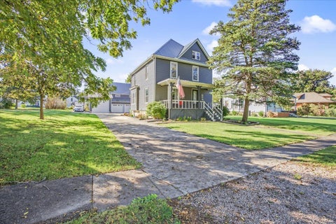 Tiny photo for 309 E Hickory Street, Chatsworth, IL 60921 (MLS # 12767614)