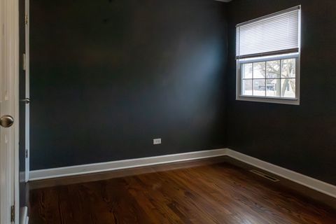 Tiny photo for 431 Longwood Drive, Chicago Heights, IL 60411 (MLS # 12548516)