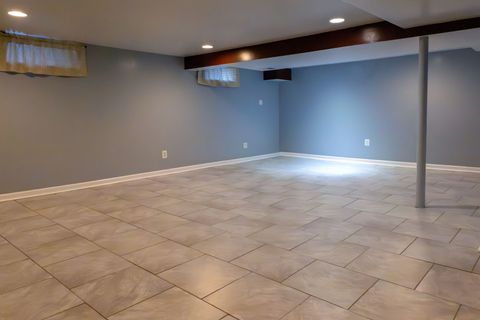 Tiny photo for 431 Longwood Drive, Chicago Heights, IL 60411 (MLS # 12548516)