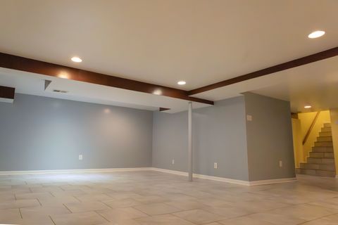 Tiny photo for 431 Longwood Drive, Chicago Heights, IL 60411 (MLS # 12548516)