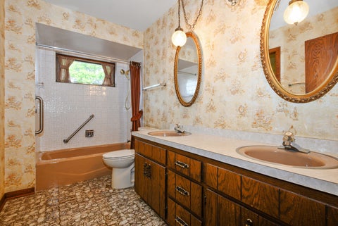 Tiny photo for 8540 Candlelight Drive E, Willow Springs, IL 60480 (MLS # 12756005)