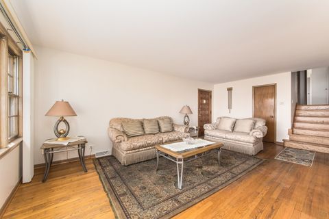 Tiny photo for 8516 N Ozanam Avenue, Niles, IL 60714 (MLS # 12583926)